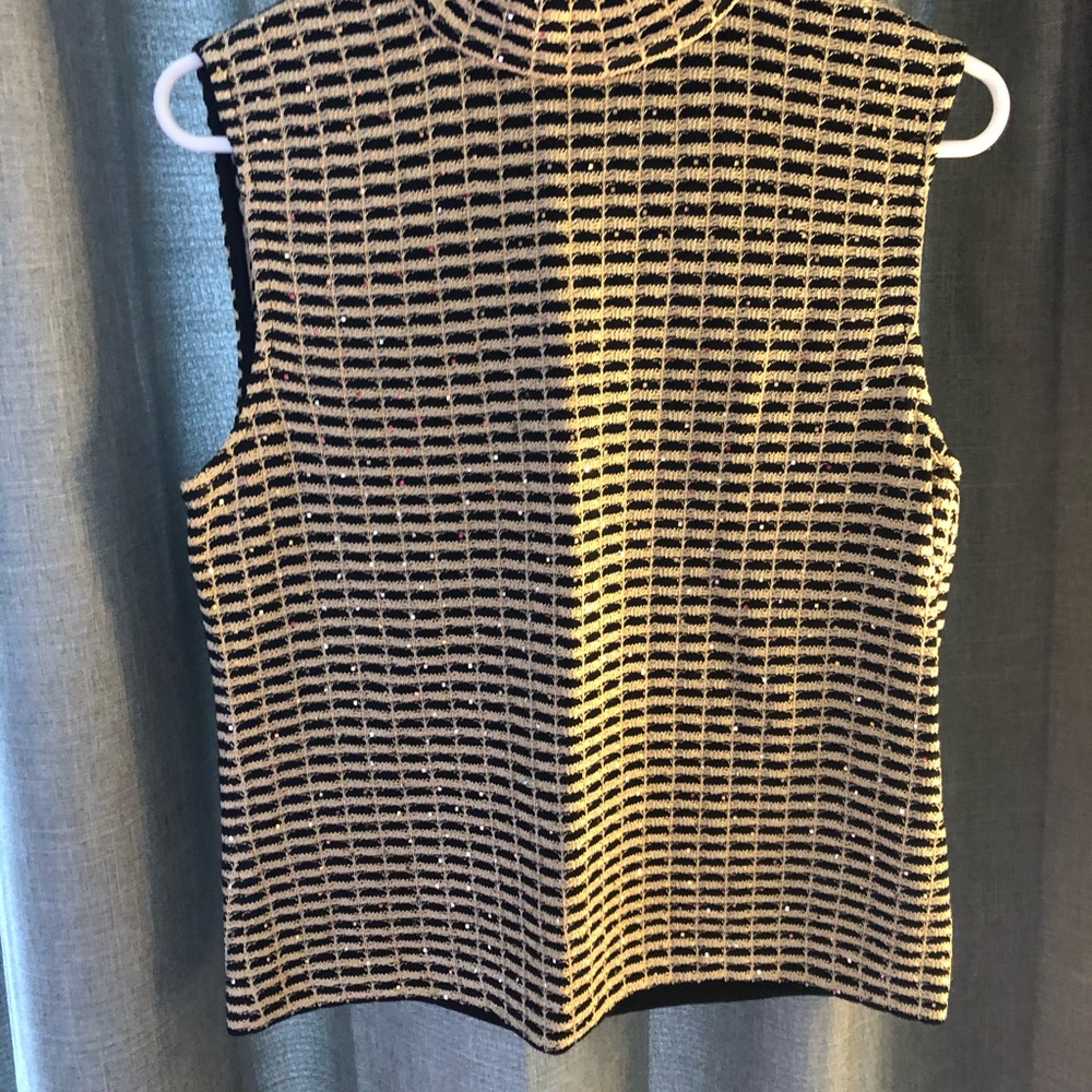St. John Basic Tank Top